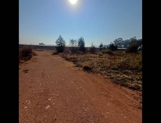 1.60HA VACANT LAND FOR SALE IN HIGHBURY